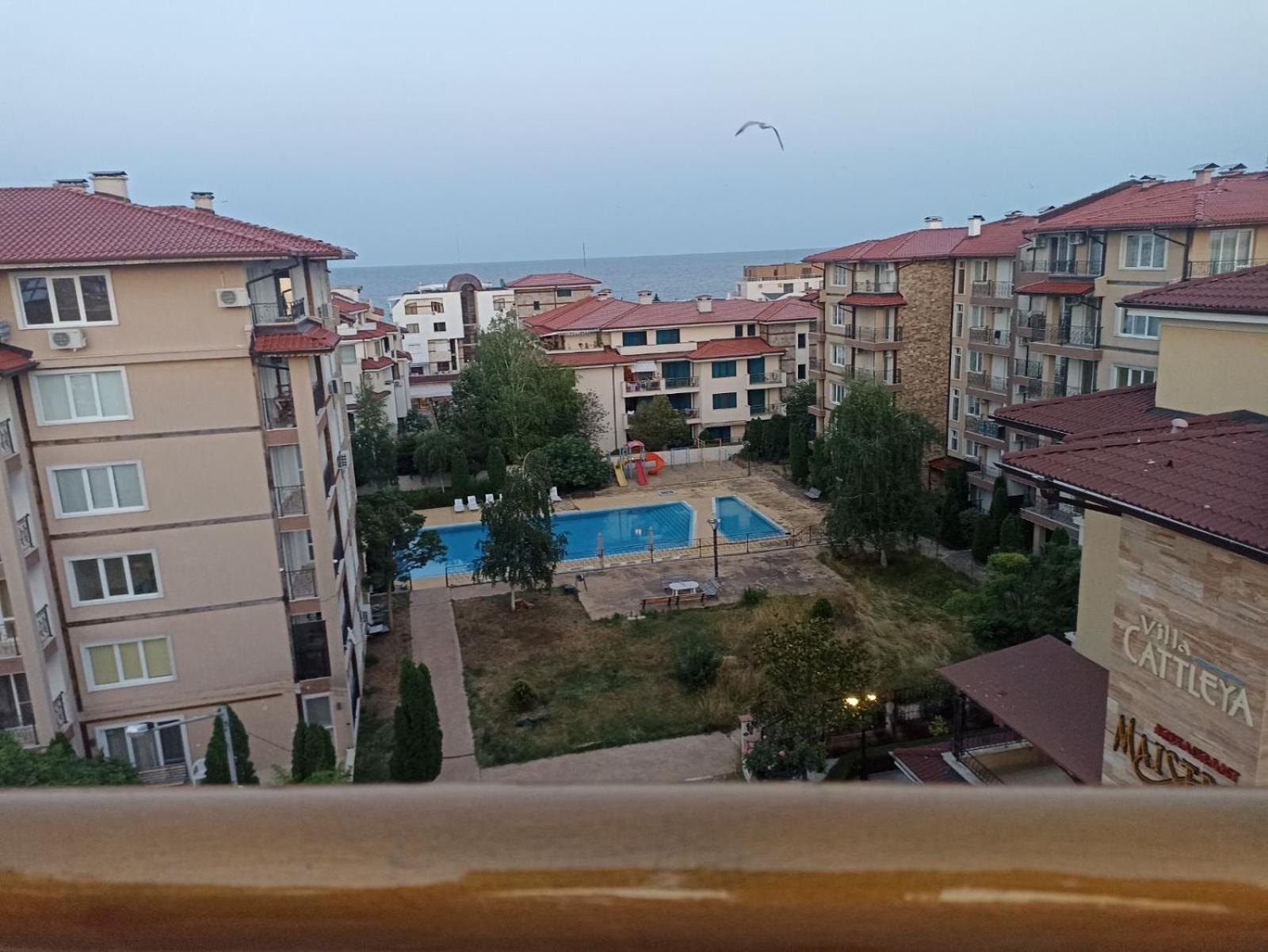 Krasi Hotel Ravda Exteriör bild