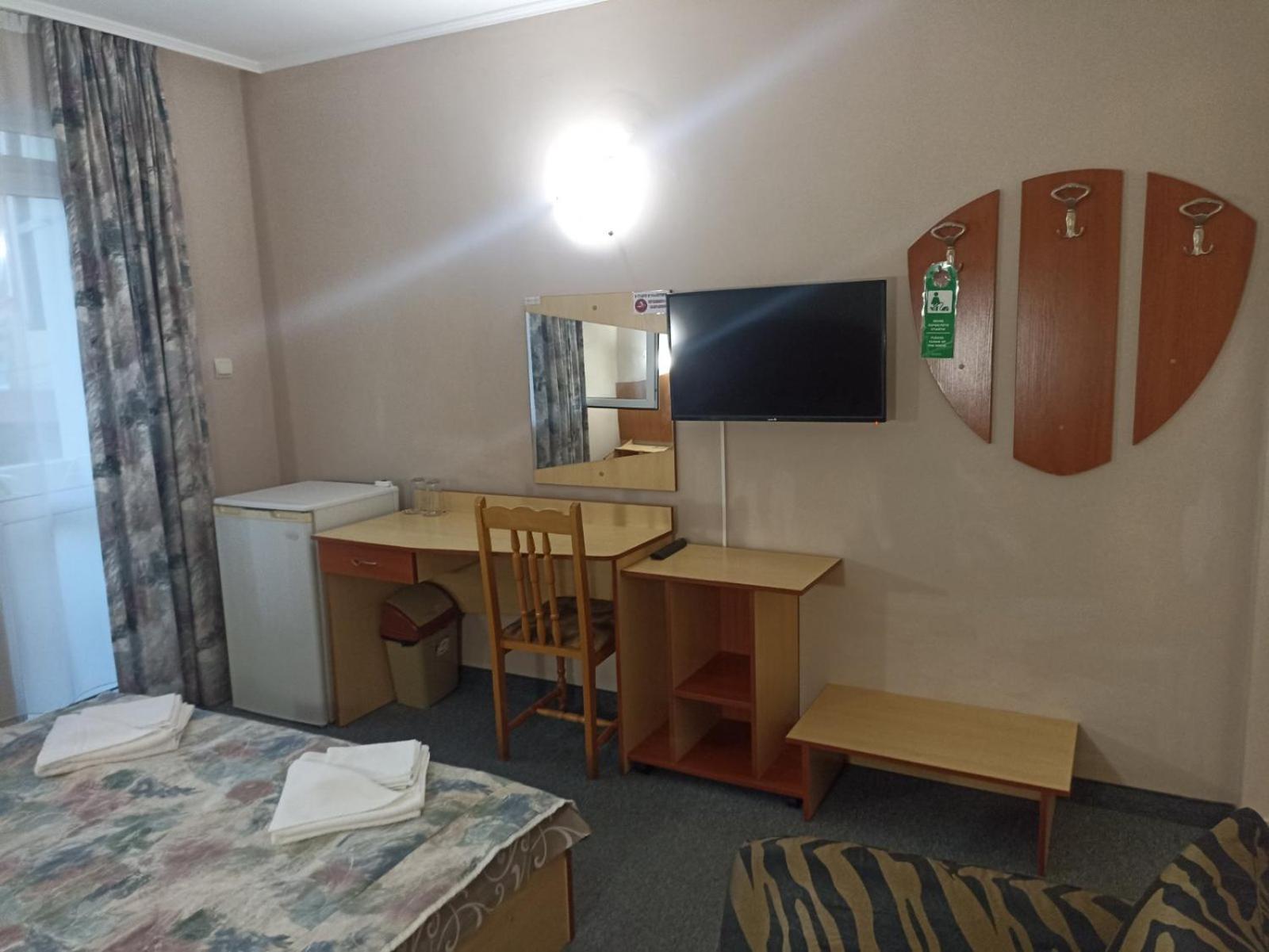 Krasi Hotel Ravda Exteriör bild